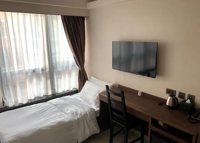 We Hotel